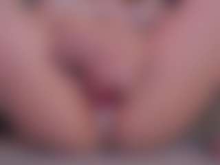 Live cam show with Alice Lidell - Toys on intimatelivegirls.com