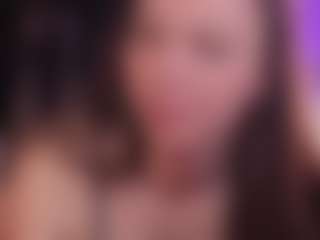 Live-Cam-Show mit Alice Lidell - Spank auf Camsoda