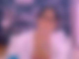 Live cam show with Chazzy - MILF Teen (18+) on fuklive.com