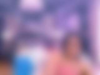 Chazzy MILF webcam performer live streaming