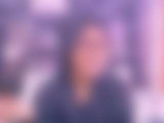 Chazzy MILF webcam performer live streaming