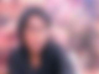 Chazzy MILF webcam performer live streaming