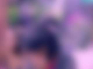 Chazzy MILF webcam performer live streaming
