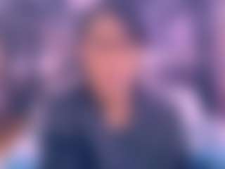 Chazzy MILF webcam performer live streaming