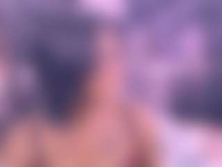 Spettacolo in cam dal vivo con Chanel - Normal su Camsoda