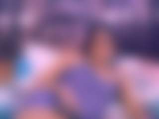 Live cam show with Chanel - Brown Hair MILF on Big Tits