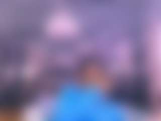 Chanel MILF webcam performer live streaming