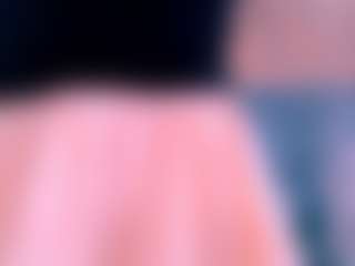 Live cam show with Chanel - Petite MILF on fapnchat