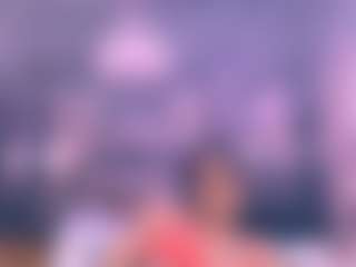 Chanel MILF webcam performer live streaming