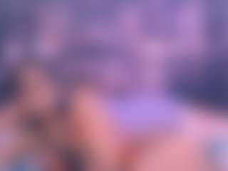 Live cam show with Chanel - Petite MILF on SmokeAndPoke
