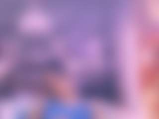 Live cam show with Chanel - Brown Hair on Camsoda