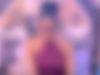Chanel MILF webcam performer live streaming