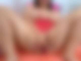Live cam show with anaboobs - Shaved Pussy Curvy on Camiplay Live
