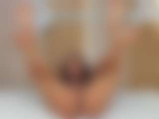 Ciara-Brownn's Live Sex Cam Show