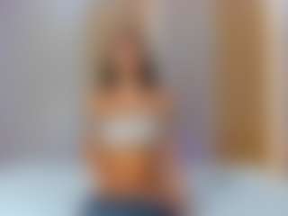 Ciara-Brownn's Live Sex Cam Show