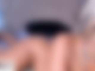 Live cam show with natyxo - Public Curvy on Camming Site