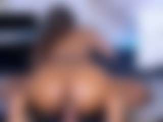 Live-Cam-Show mit natyxo - Dirty Talk auf Camsoda