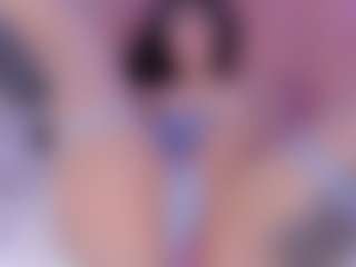 Live cam show with Vittoria-rossi - Glasses on Camsoda
