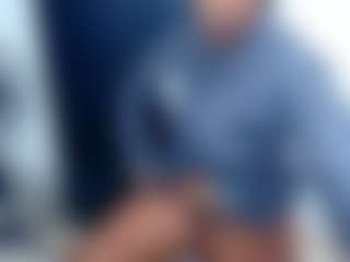 CiaraEbonyx's Live Sex Cam Show