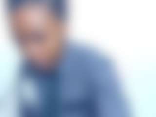 Live cam show with CiaraEbonyx - Brown Eyes Ebony on AdultVida.com