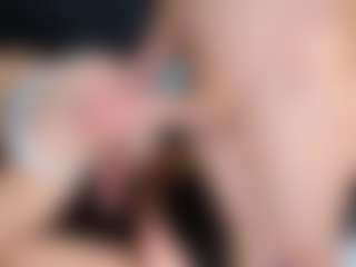 bigdicktop22's Live Sex Cam Show
