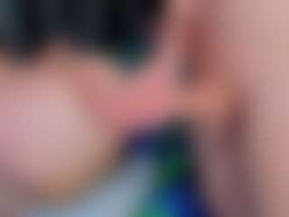 bigdicktop22's Live Sex Cam Show