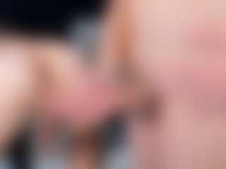 Live cam show with bigdicktop22 - Tease on Soda Cam