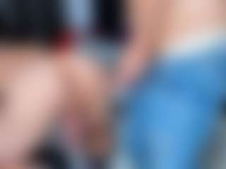 bigdicktop22's Live Sex Cam Show
