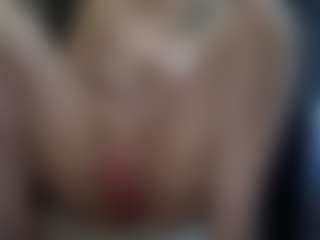 Candii Love Bae's Live Sex Cam Show