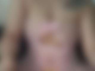 Live cam show with Candii Love Bae - Brown Hair on justonemore.cc