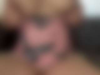 Candii Love Bae's Live Sex Cam Show
