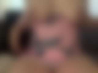 Candii Love Bae's Live Sex Cam Show