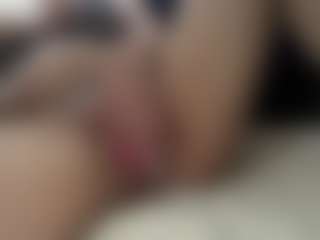Candii Love Bae's Live Sex Cam Show