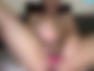Candii Love Bae's Live Sex Cam Show