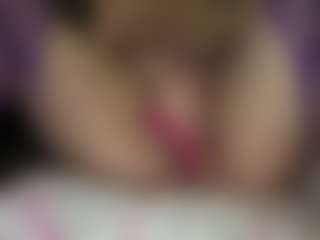 Candii Love Bae's Live Sex Cam Show