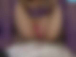 Candii Love Bae's Live Sex Cam Show