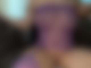 Candii Love Bae's Live Sex Cam Show