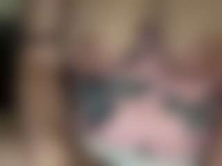 Candii Love Bae's Live Sex Cam Show