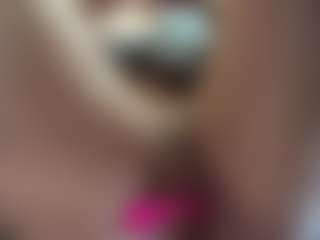 Candii Love Bae's Live Sex Cam Show