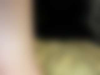 Candii Love Bae's Live Sex Cam Show