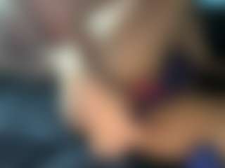 Candii Love Bae's Live Sex Cam Show
