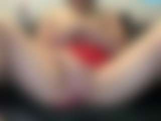 Candii Love Bae's Live Sex Cam Show