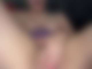 Candii Love Bae's Live Sex Cam Show