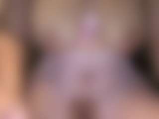 Candii Love Bae's Live Sex Cam Show