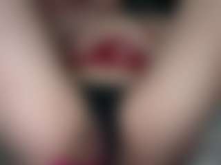 Live cam show with Candii Love Bae - Wet on sexytreat.net