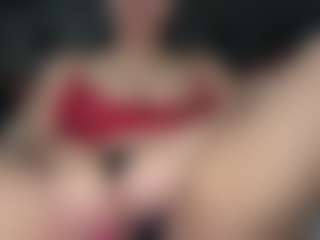 Candii Love Bae's Live Sex Cam Show