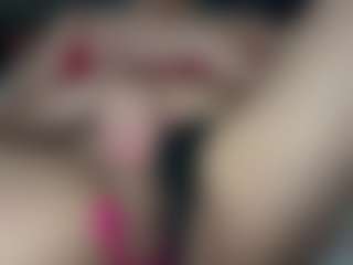 Candii Love Bae's Live Sex Cam Show