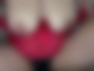 Candii Love Bae's Live Sex Cam Show