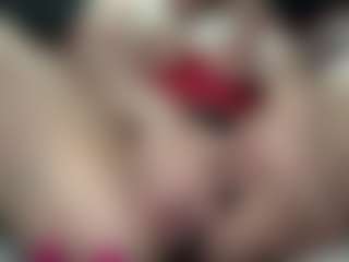 Candii Love Bae's Live Sex Cam Show