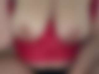 Candii Love Bae's Live Sex Cam Show